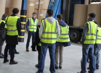 Emprendedores da Coruña visitan iniciativas empresariais pontesas