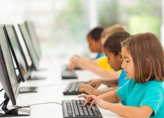 Cursos aula CeMIT: Mecanografía para nenos e creación de blogs con WordPress
