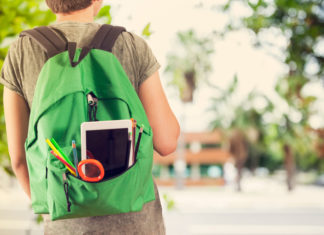 700 estudantes de Educación Infantil e Primaria regresaron hoxe ás aulas