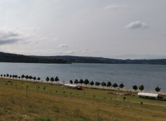 O CONCELLO DAS PONTES MELLORA A DOTACIÓN DE SERVIZOS PÚBLICOS NO LAGO