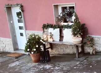 AS PONTES ENTREGA OS PREMIOS DO CONCURSO DE DECORACIÓN DE FIESTRAS DE NADAL
