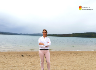 AS PONTES LOGRA A SÚA PRIMEIRA BANDEIRA AZUL PARA A PRAIA DO LAGO
