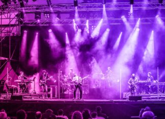 GREAT STRAITS TRAERÁ AS MELLORES CANCIÓNS DOS DIRE STRAITS O 31 DE XULLO A AS PONTES