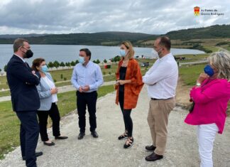 O SECRETARIO DE ESTADO DE TURISMO VISITA O LAGO DAS PONTES