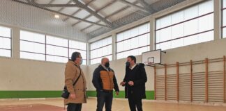 AS PONTES REMATA A RENOVACIÓN INTEGRAL DO PAVILLÓN POLIDEPORTIVO MONTE CAXADO