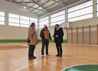 AS PONTES REMATA A RENOVACIÓN INTEGRAL DO PAVILLÓN POLIDEPORTIVO MONTE CAXADO