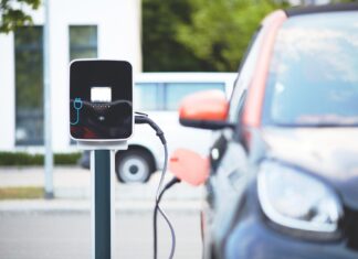AS PONTES ACOLLE A PRIMEIRA EXPOSICIÓN E PROBA CON VEHÍCULOS DE ENERXÍAS ALTERNATIVAS