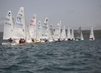 LAGO DAS PONTES ACOLLE O CAMPIONATO GALEGO VELA CLASE VAURIEN 2023