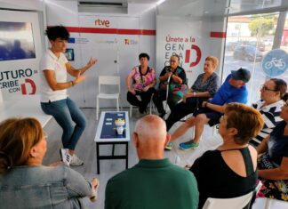 A CAMPAÑA ITINERANTE “XERACIÓN D” CHEGA A AS PONTES PARA AXUDAR Á CIDADANÍA A MELLORAR A SÚAS COMPETENCIAS DIXITAIS