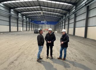 O ALCALDE DAS PONTES VISITA AS OBRAS DA NOVA PLANTA DE PROMETAL TECNOLOGÍA E INNOVACIÓN
