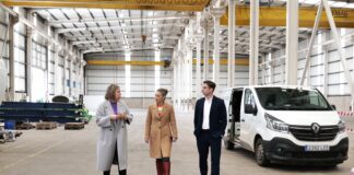 A CONCELLEIRA DE INDUSTRIA VISITA O NOVO CENTRO DE OPERACIÓNS DE INVENERGY SERVICES NO POLÍGONO DE PENAPURREIRA