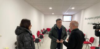 O ALCALDE DAS PONTES VISITA A ASOCIACIÓN “ADIANTE”