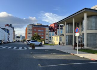 AS PONTES RECLAMA UNHA SOLUCIÓN PARA O SERVIZO DE PEDIATRÍA DO CENTRO DE SAÚDE