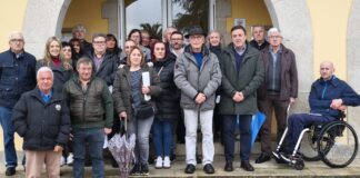 O CONCELLO DAS PONTES E AS ASOCIACIÓNS VECIÑAIS INICIAN MAÑÁ A CAMPAÑA DE RECOLLIDA DE FIRMAS PARA ESIXIR O SERVIZO DE RAIOS X NO CENTRO DE SAÚDE