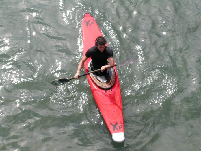 canoeist-339205