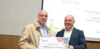 AS PONTES RECIBE TRES FLORES NA GALA ANUAL DE VILAS EN FLOR