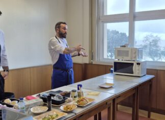 NOVE ORGANIZA NAS PONTES O OBRADOIRO “COCIÑA +60. RECEITAS DE VIDA” PARA FOMENTAR A ALIMENTACIÓN SAUDABLE ENTRE AS PERSOAS MAIORES
